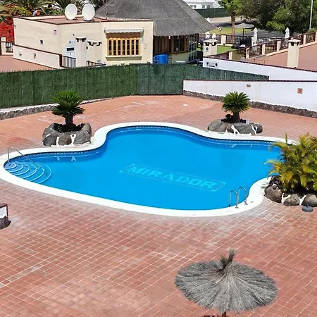 El Mirador Cristianos Apartment *